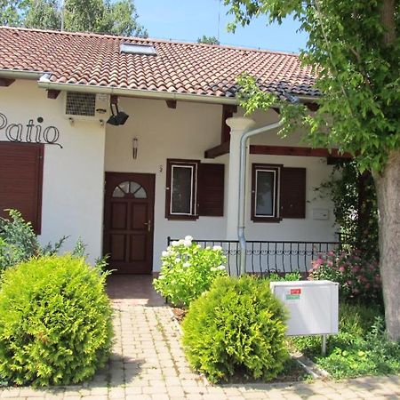 Villa Patio Buitenkant foto