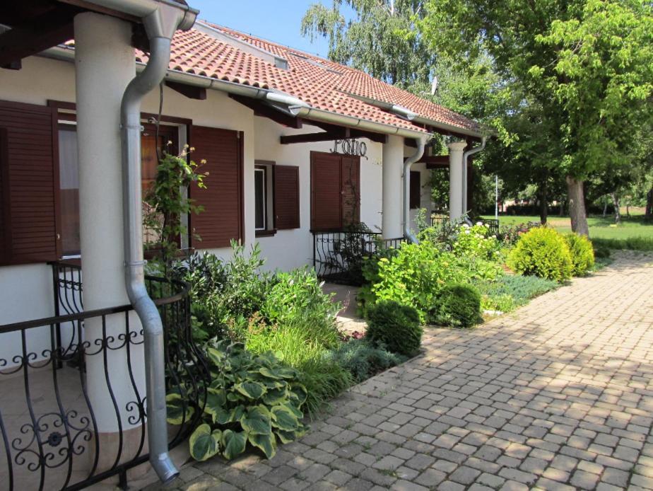 Villa Patio Buitenkant foto